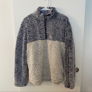 Thread + Supply Fuzzy pull over